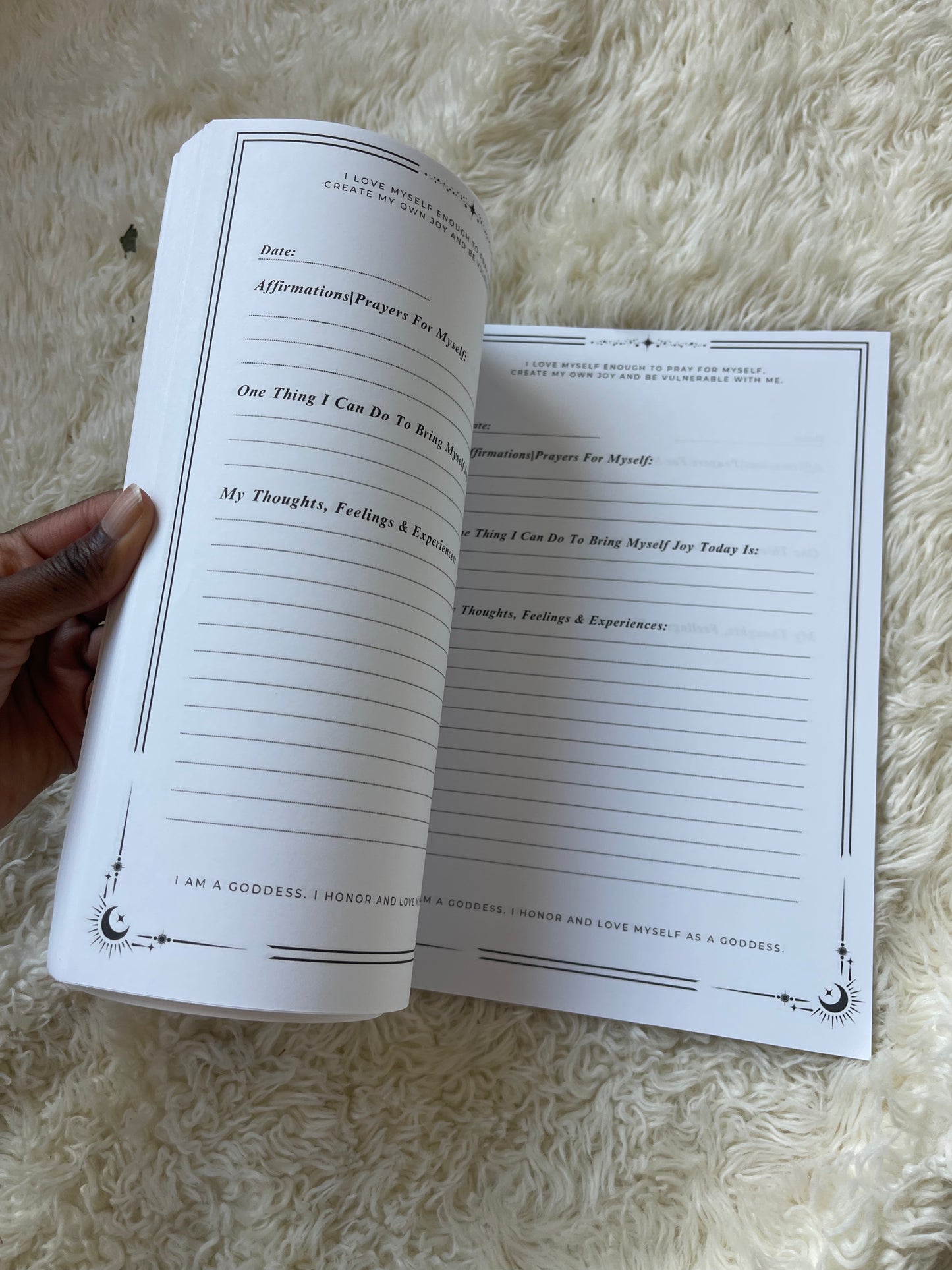Orgasm & Pray: Creating Your Self-Pleasure Rituals, Releasing Shame Around Your Vagina & Using Your Orgasms to Co-Create your Life Workbook & Journal